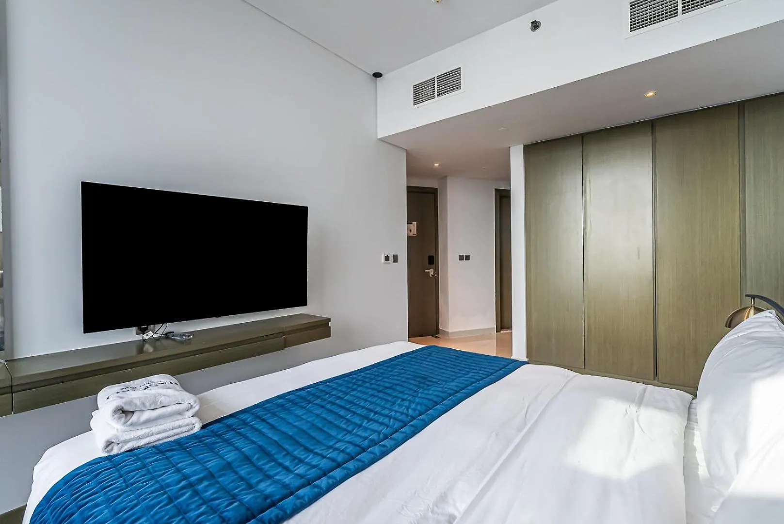 Stylish Studio Apartment At Damac Maison, Business Bay Dubai